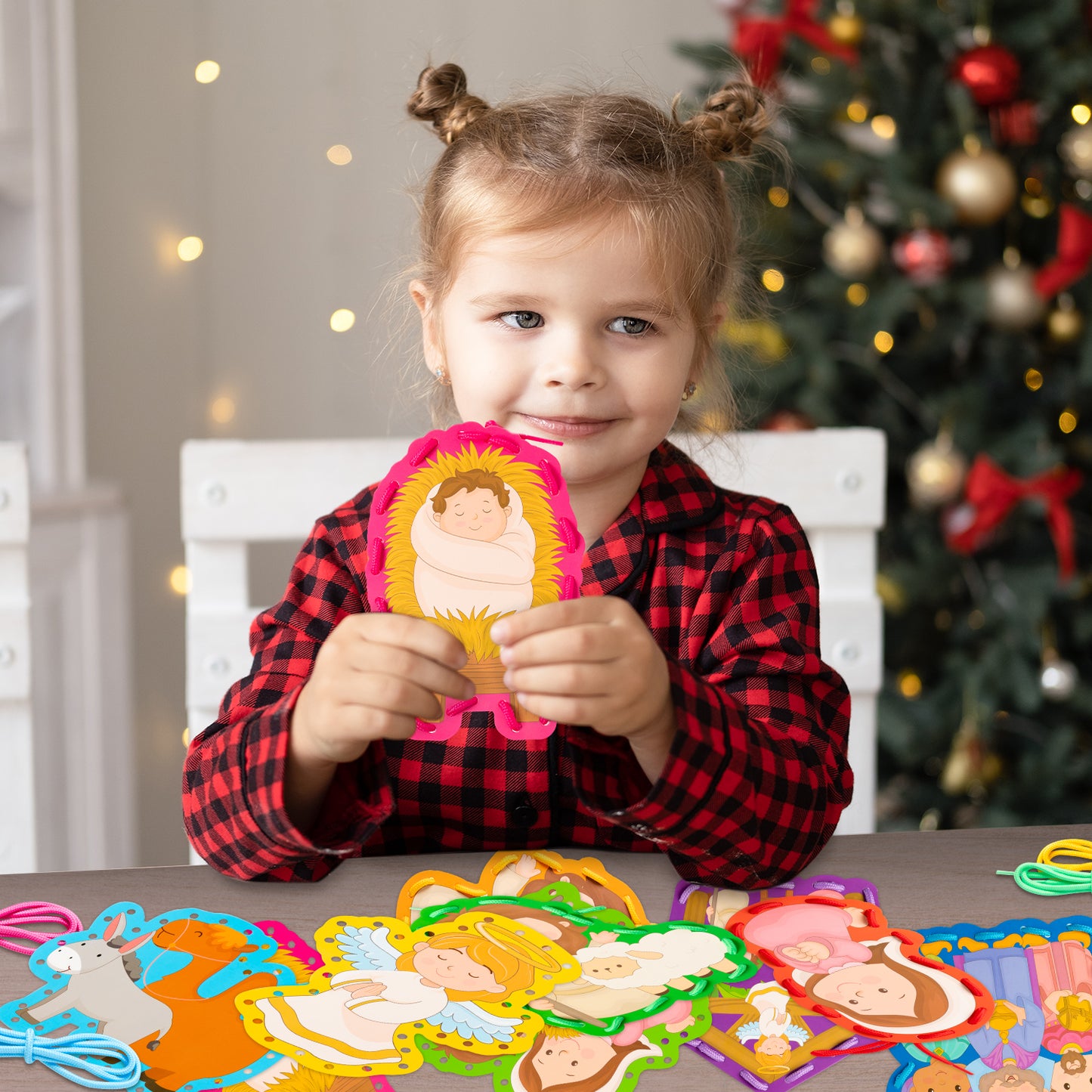 18Pcs Nativity Lacing Cards Christmas Nativity Sewing Cards: 9 Patterns Nativity Theme Games for Developing Kids Imagination Party Supplies Children Sewing Game Favors (Family, Angel Style)