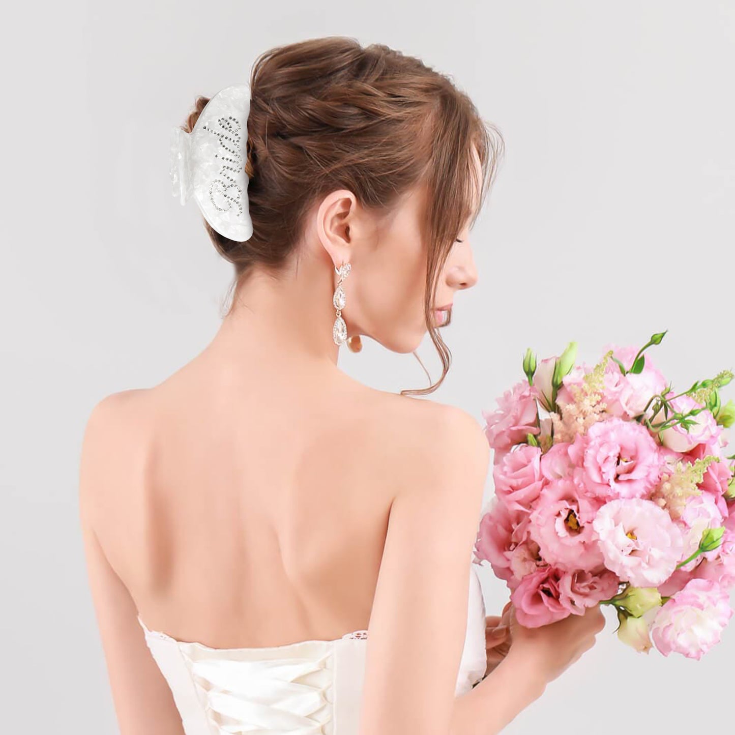 4Pcs Bride Claw Clip White Rhinestone Bride Acrylic Hair Clip Pink Bridesmaid Proposal Gifts Hair Ties Claw Clip Bachelorette Party Favors Bridesmaid Gift for Wedding Parties